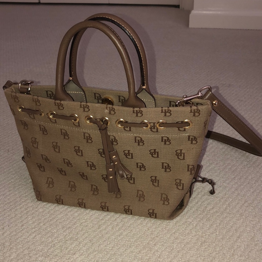 Dooney&Bourke tote